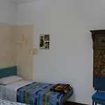 Irene Oda ve Kahvaltı Agrate Brianza