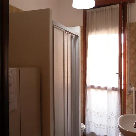 Oda ve Kahvaltı Irene Agrate Brianza
